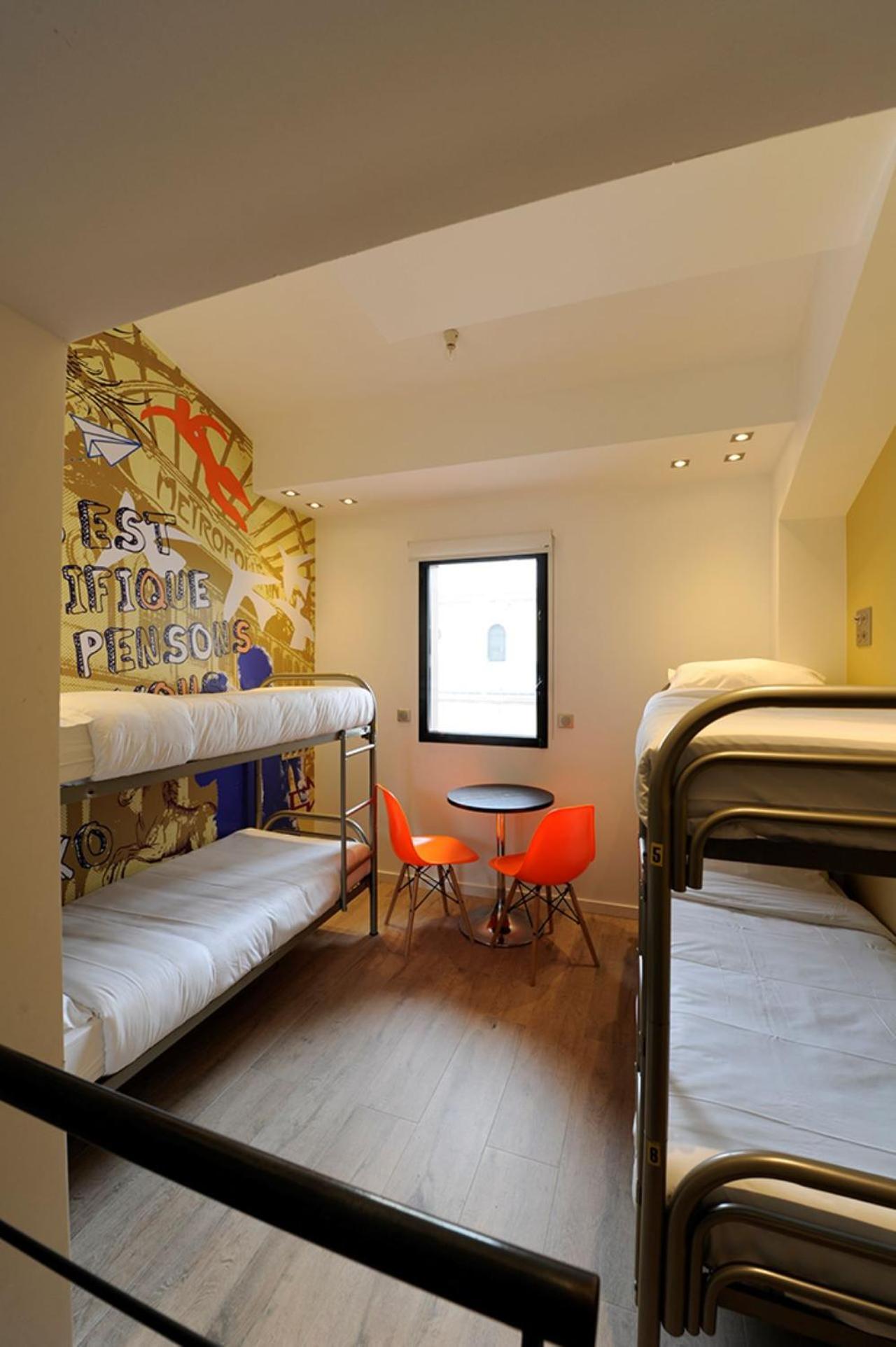 Bed 4-Bed Female Dormitory Room